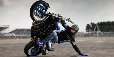 filmes sobre acrobacias de motocicleta