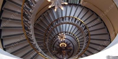 filmes sobre escada em espiral